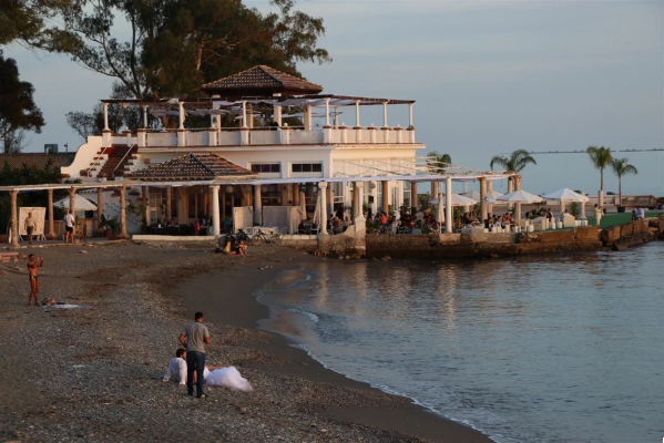 El Balneario de los Baños del Carmen: Nostalgia y Encanto