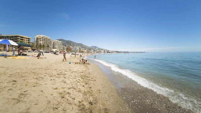 Las Mejores Playas de Málaga: Sol, Mar y Diversión